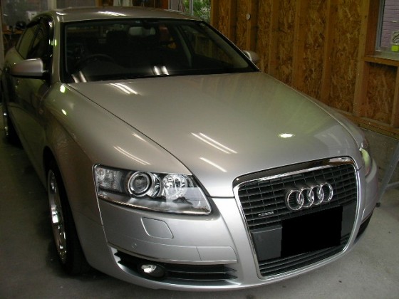 Audi 　Ａ６　ｑｕａｔｔｒｏ